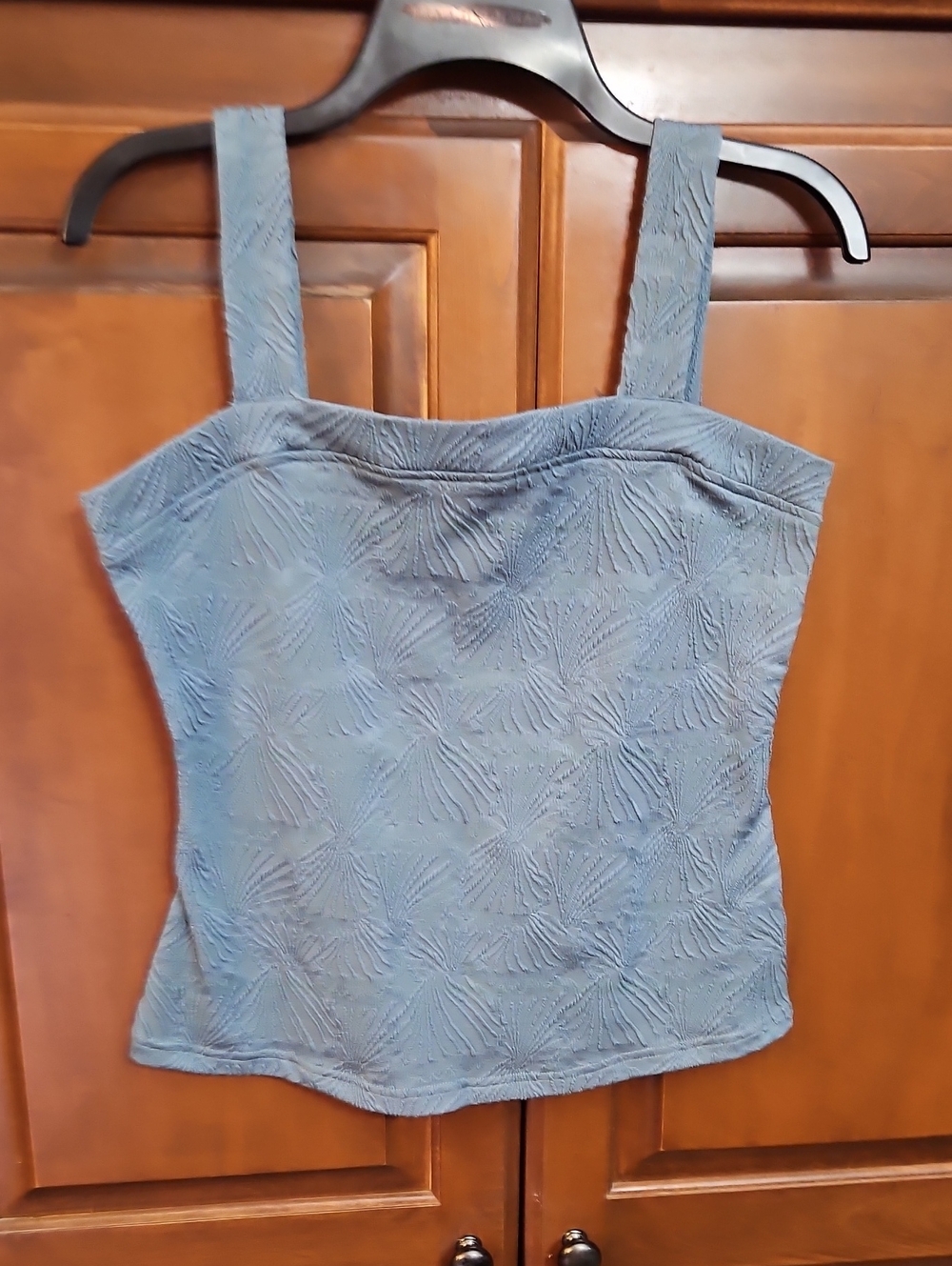BloomChic Blue Textured Square-Neck Camisole